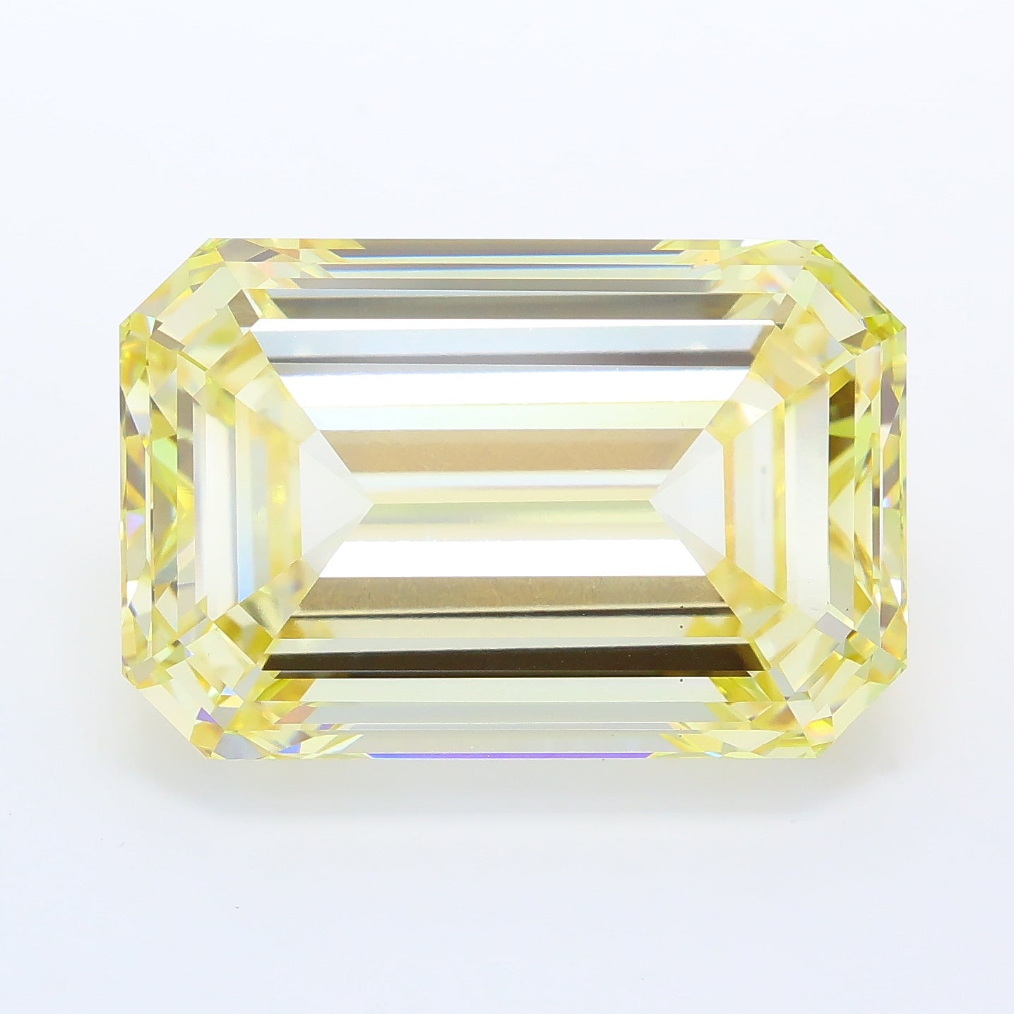 14.04ct Emerald Lab Grown diamond, stone 33365