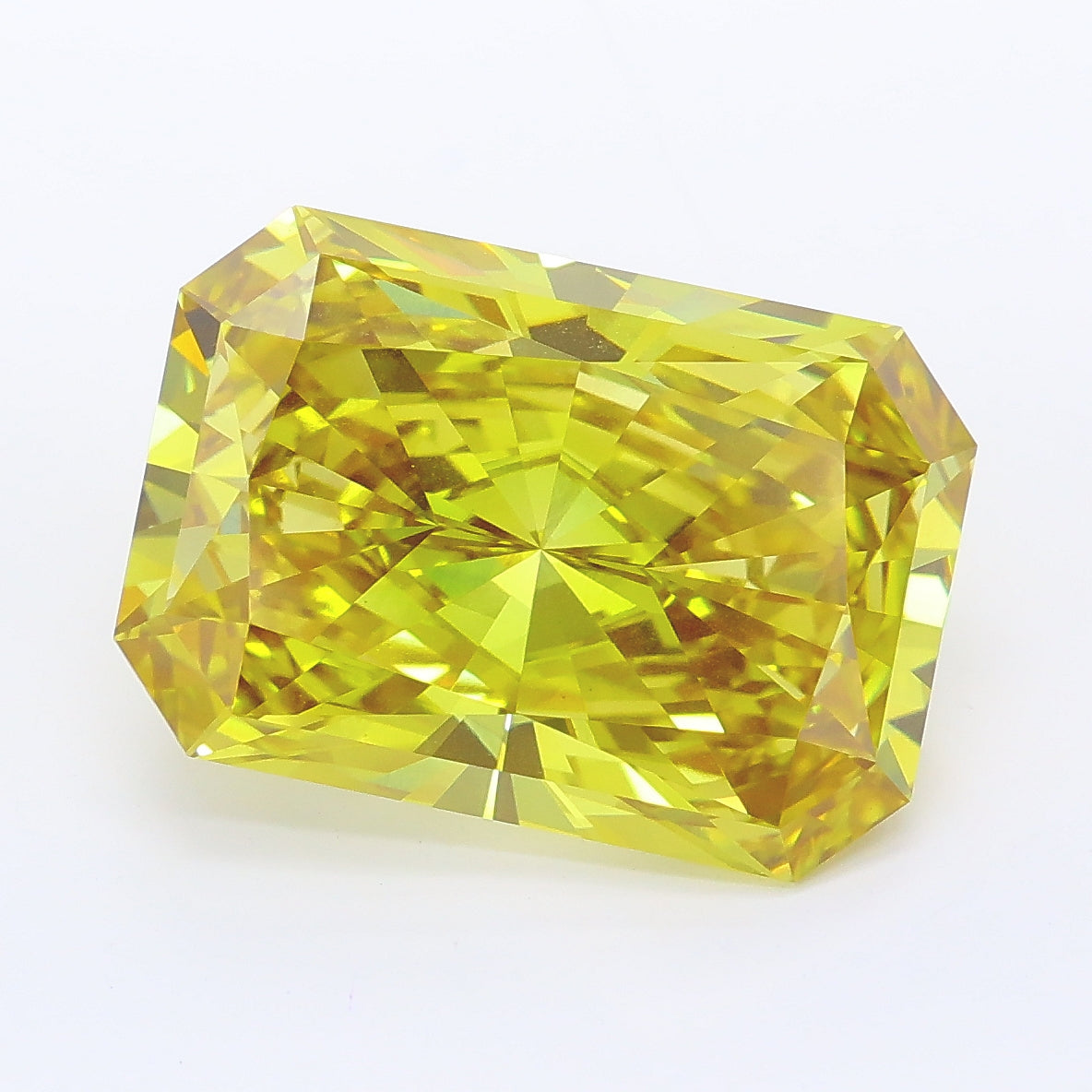 7.03ct Radiant Lab Grown diamond, stone 37770